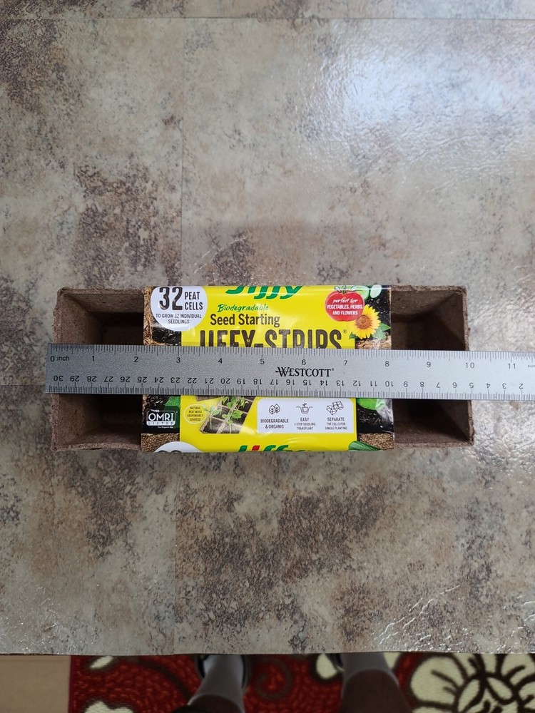 JIFFY JS32 4 PACK 2-1/2" 32 CELL SQUARE PEAT POT SEED STARTING STRIPS