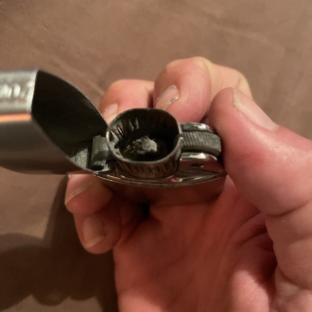 Vintage 1950s Ronson Windlite Chrome Lighter