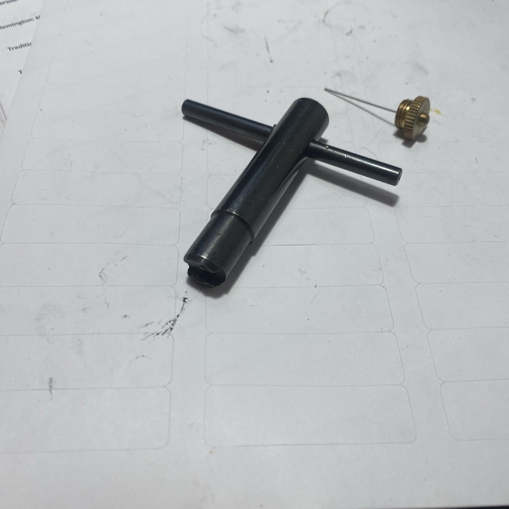 Nipple Tool For Installation/ Removal And Clearing.