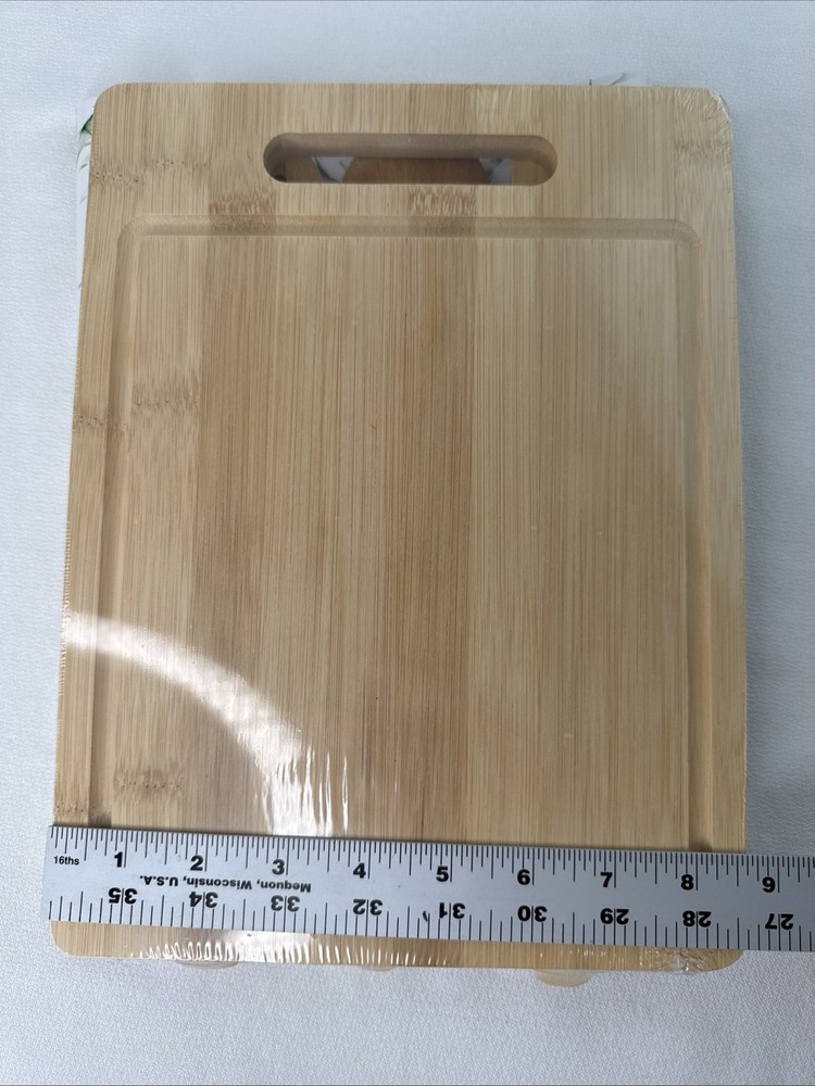 4 PC Bamboo Cutting Board “Everything Taste Better Off Papa’s Grill (Defect)