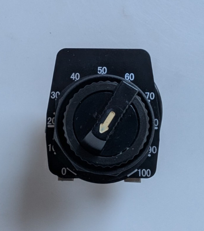 DAYTON 30G489