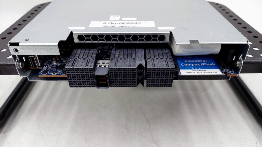 Dot Hill Quantum 3-07363-01 Disk Array Controller