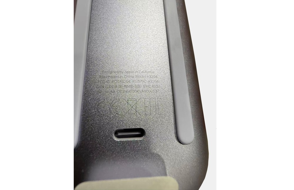 New Apple Magic Mouse Wireless Multi-Touch Surface USB-C A3204 Purple