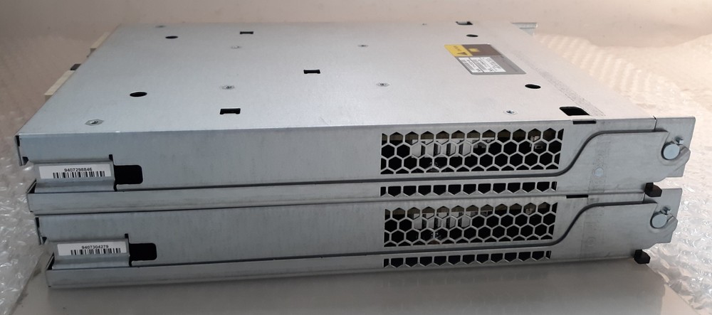 Pair of NetApp 111-01287+B0 Disk Array Controller NO CPU & RAM