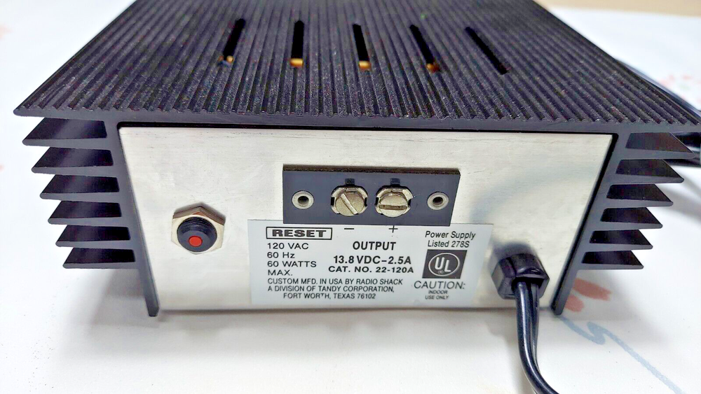 Micronta Regulated "12 Volt" Power Supply No. 22-120 (15 V actual) Please Read.