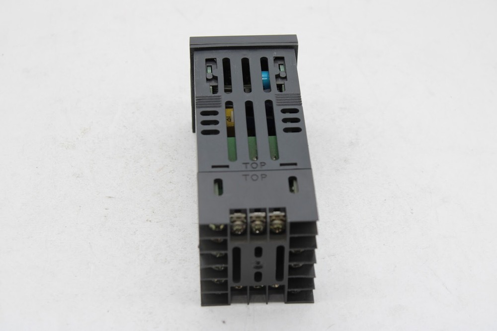 Partlow P6102 Digital Temperature Controller