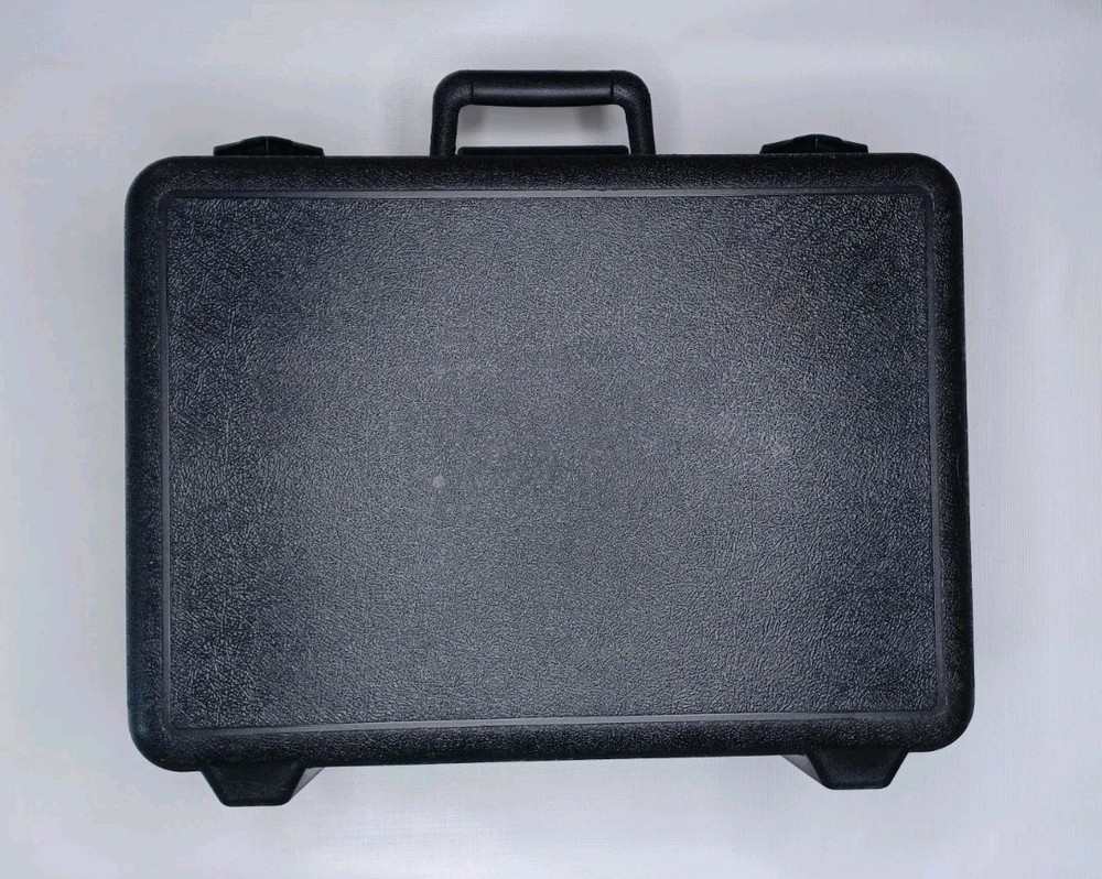 Platt 707 Black Plastic Hard Shell Case Pull Apart Foam Inside