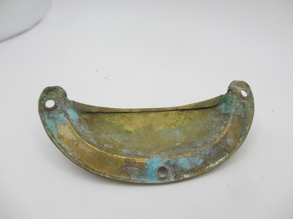 Vintage Brass Drawer Cup Handle Cupboard Pulls Shell Old Antique x1