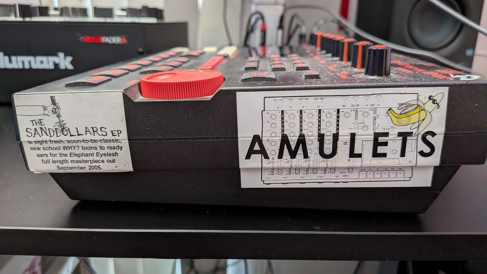 Boss DR-404 Drum Machine – Performer’s Unit / Cosmetic Mods / Read Description