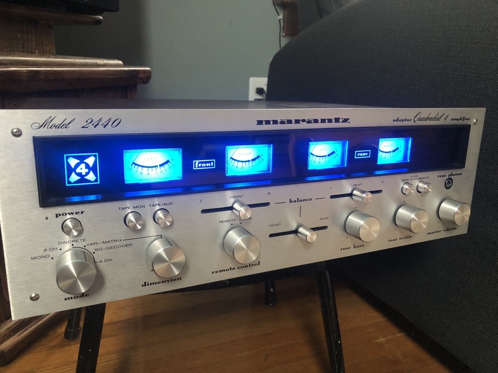 Marantz 2440 Quadradial Amplifier