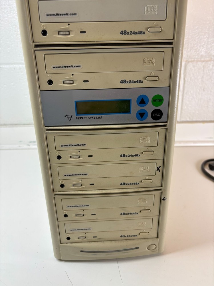 CD/DVD Duplicator Tower 8-Bay Verity Systems