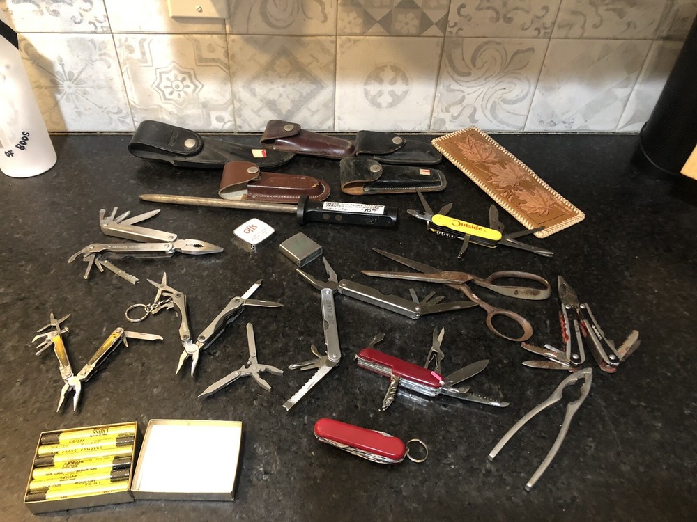 20+ Large & Small Multitool Knives, empty knif cases, etc Lot