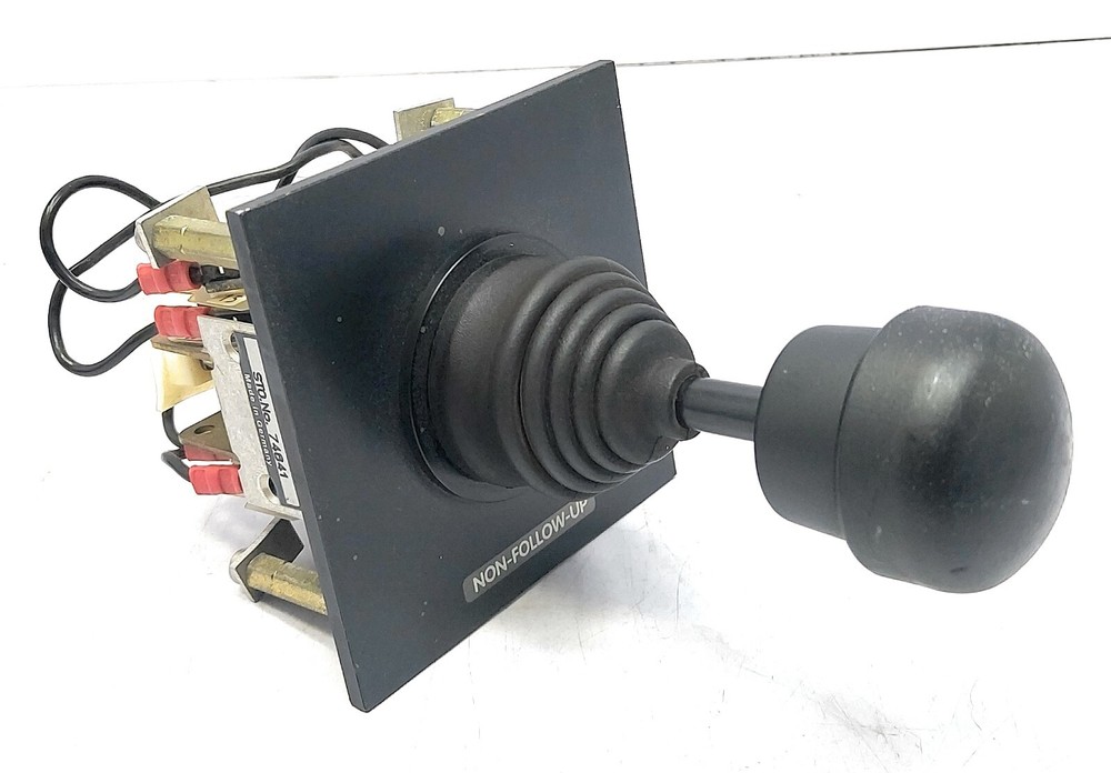 4930 Non-follow-up Joystick Controller