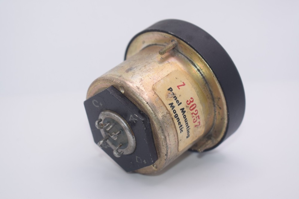 VINTAGE ASSEMBLY PRODUCTS MAGNETIC PANEL METER - 0-50 DC MICROAMPERES