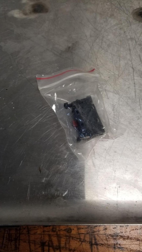 HARTRIDGE 2500 TEST BENCH SWITCH BREAKER TH145/7