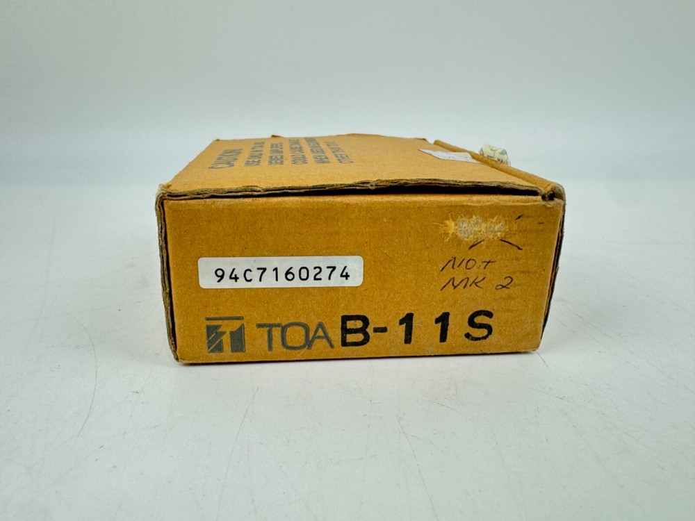 TOA B-11 Balanced Line Input with Mute