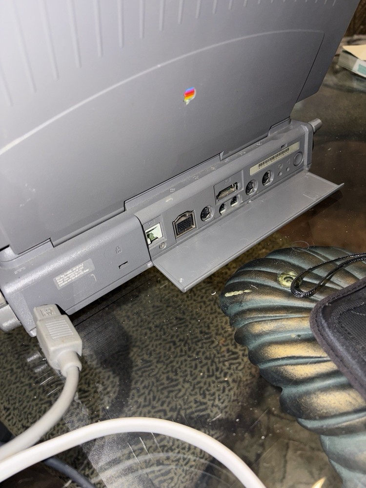 Macintosh/Apple PowerBook 165C w/ Floppy Drive, AC Adapter
