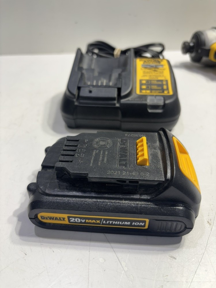 DEWALT DCF809 (P11028112)