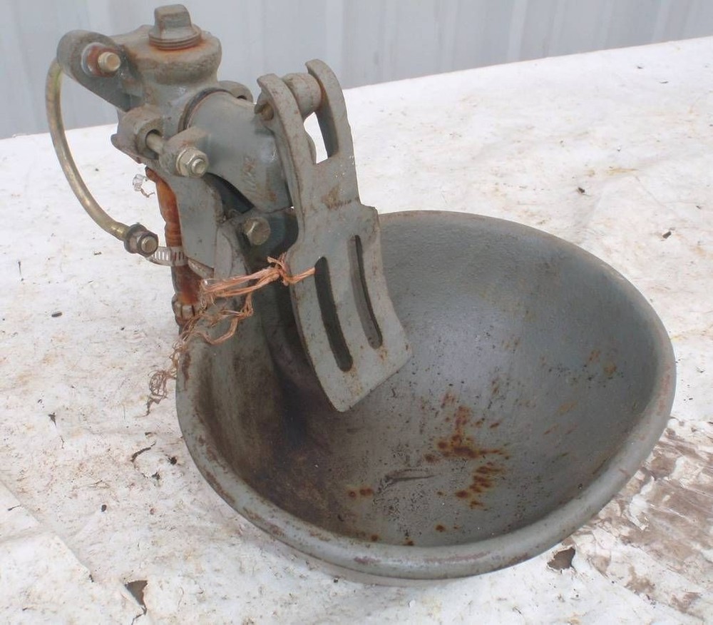Automatic Livestock Waterer