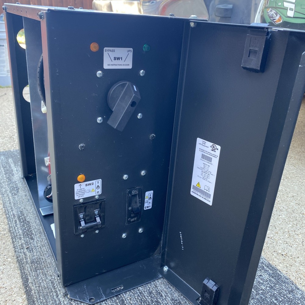 Liebert Nfinity Nmbhw81 Bypass Cabinet