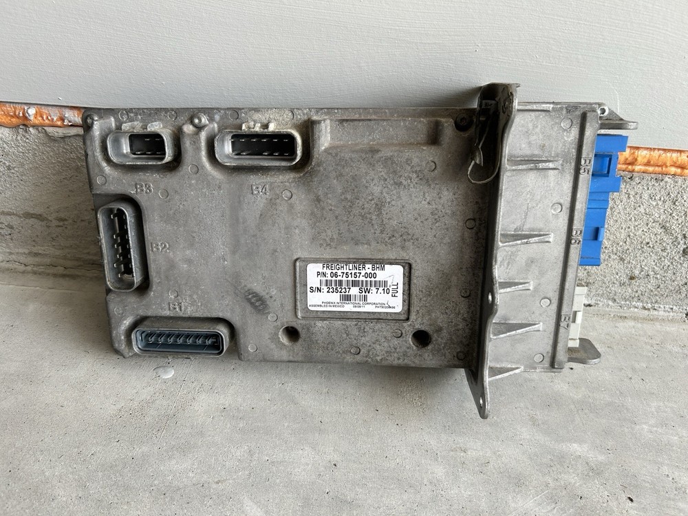 Freightliner Bulkhead Module 06-75157-000