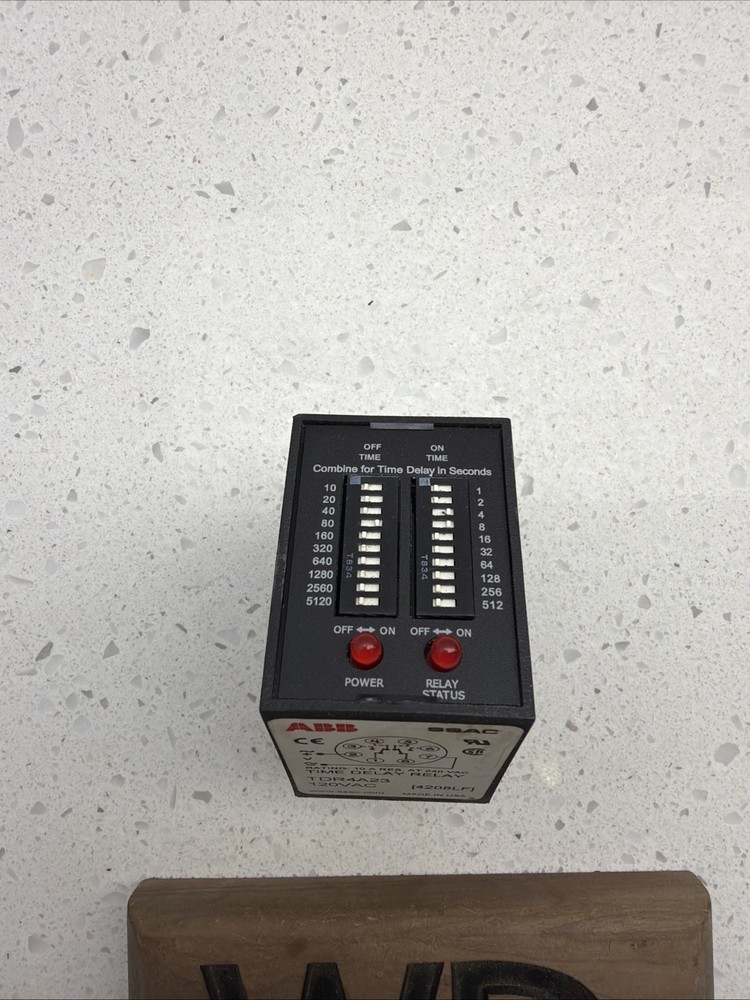 ABB SSAC TDR4A23 Time Delay Relay. 120VAC NTO
