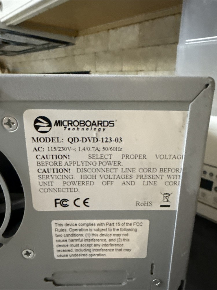 Microboards DVD/CD Duplicator Tower 1-to-4 Tested Powers On QD-DVD Untested
