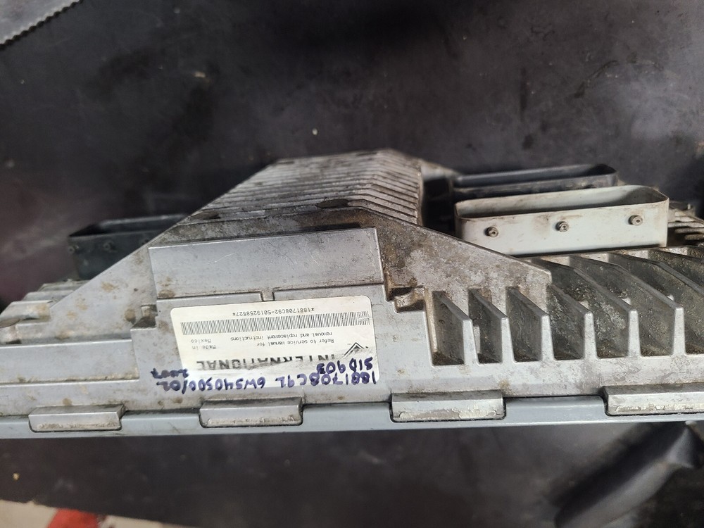 INTERNATIONAL ENGINE CONTROL MODULE 1881708C92
