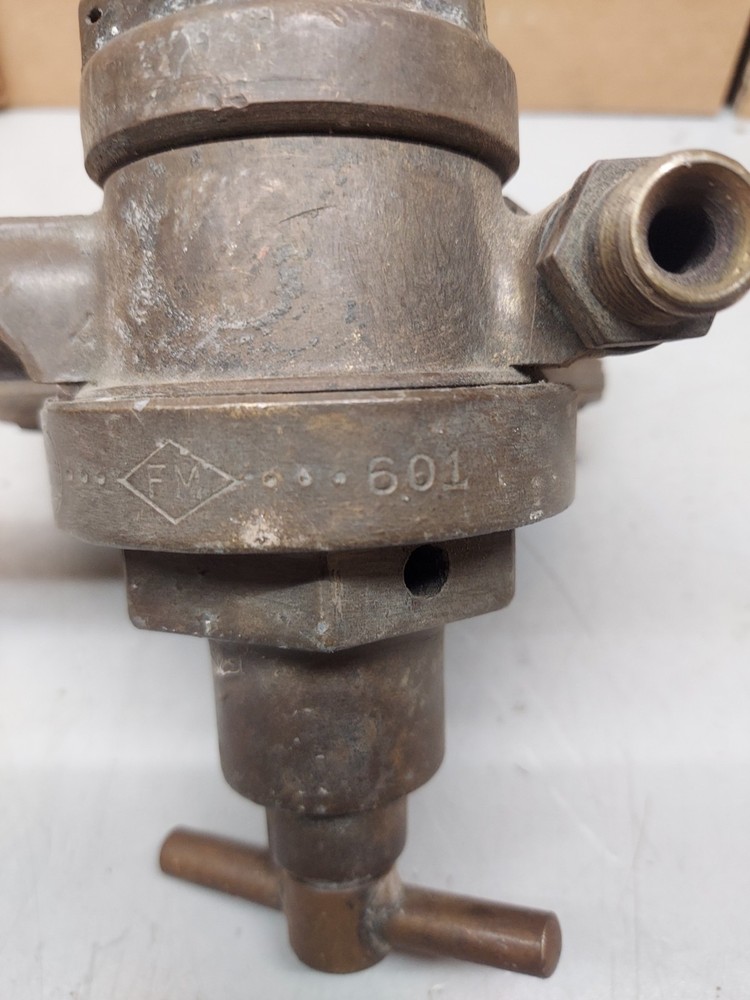 Vintage Two-Stage Regulator UNTESTED