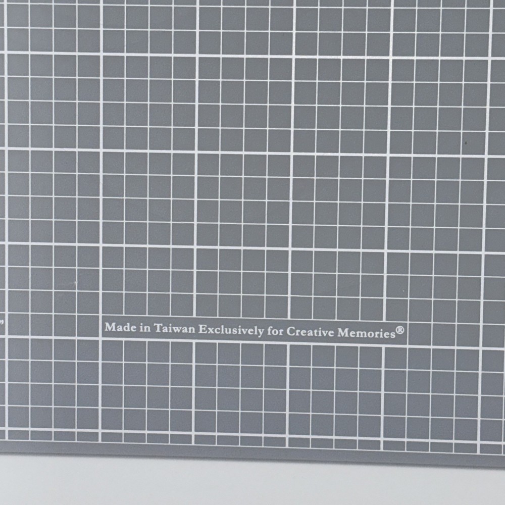 Creative Memories Custom System Cutting Mat Self Healing 10 1/2X 12 1/2 Preowned