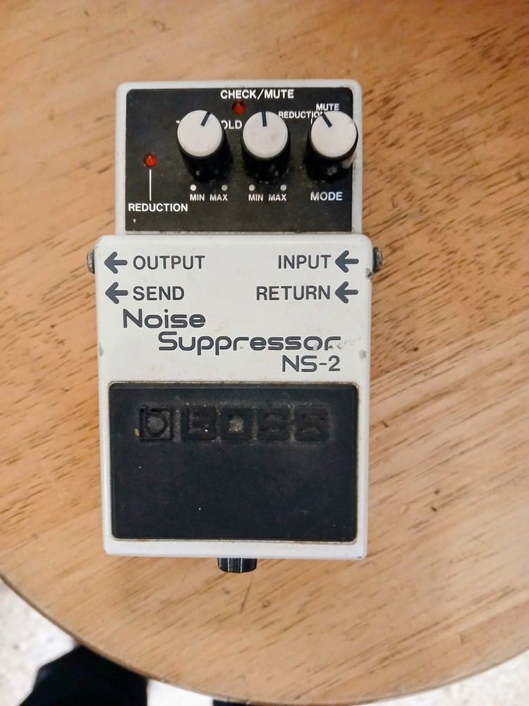 BOSS Noise Suppressor NS-2