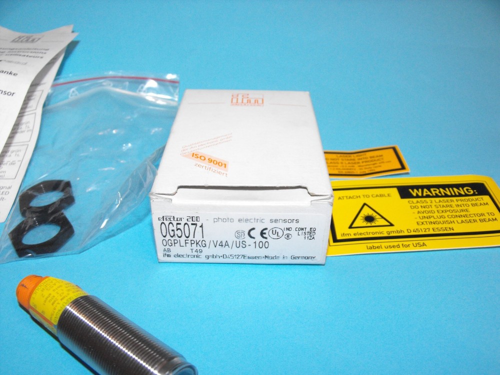 IFM EFECTOR OG5071.OGPLFPKG/V4A/US-100.reflection light barrier.NEW.
