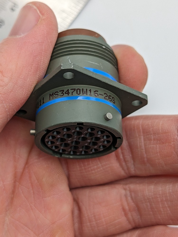 Amphenol MS3470W16-26S Connector
