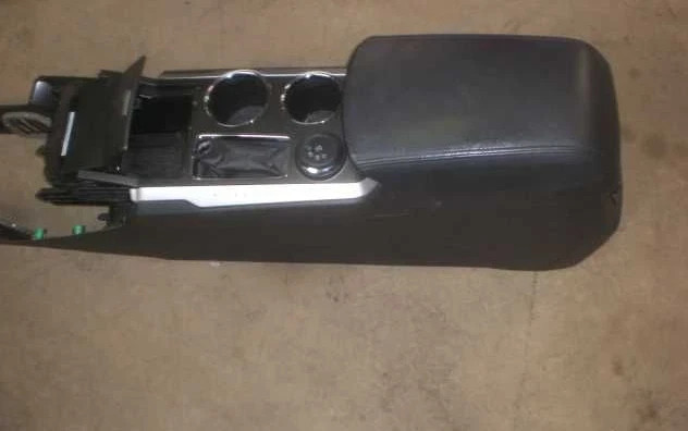 2011-2015 Ford Explorer Front Floor Center Console XLT Select Shift Black OEM