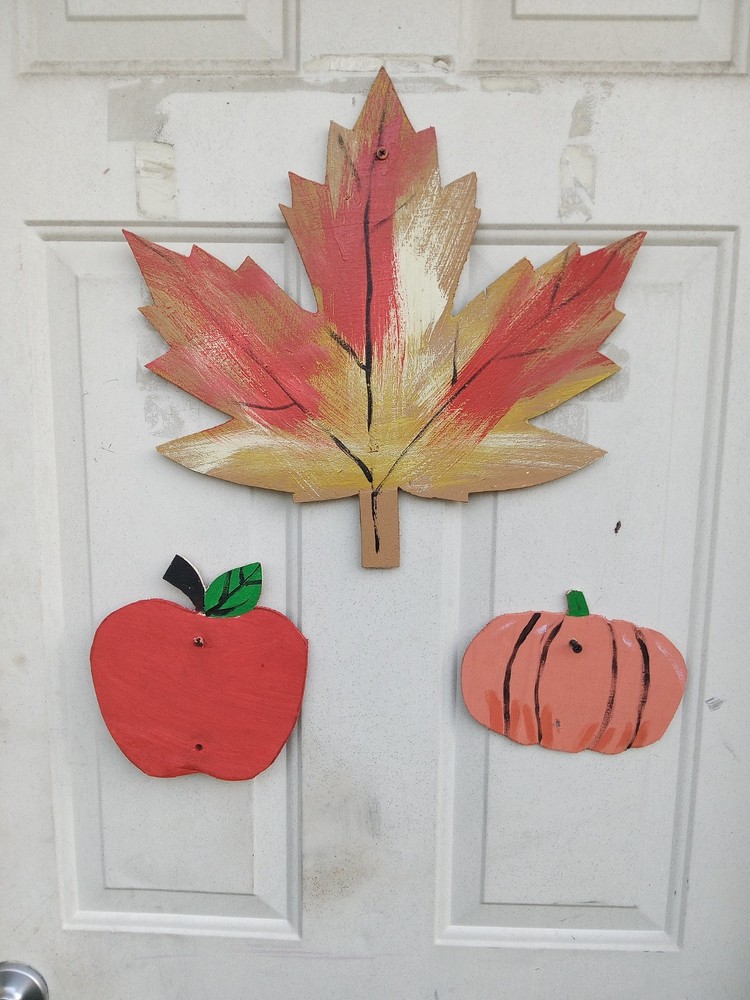 A festive fall trio for your front door!