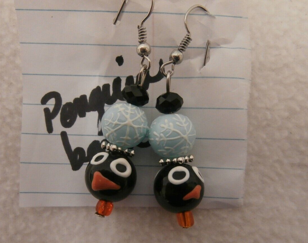 PENGUIN BEAD PIERCED EARRINGS. 2” LONG.