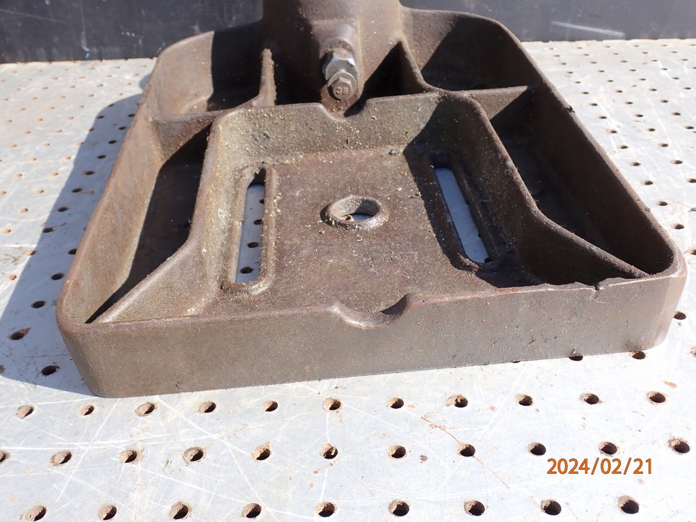 WALKER TURNER 15" 900 SERIES DRILL PRESS TABLE