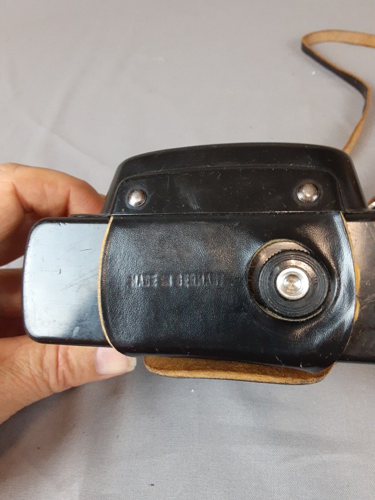 Vintage Braun Mastermatic 330 Camera with Hard Shell Case Made in Germany