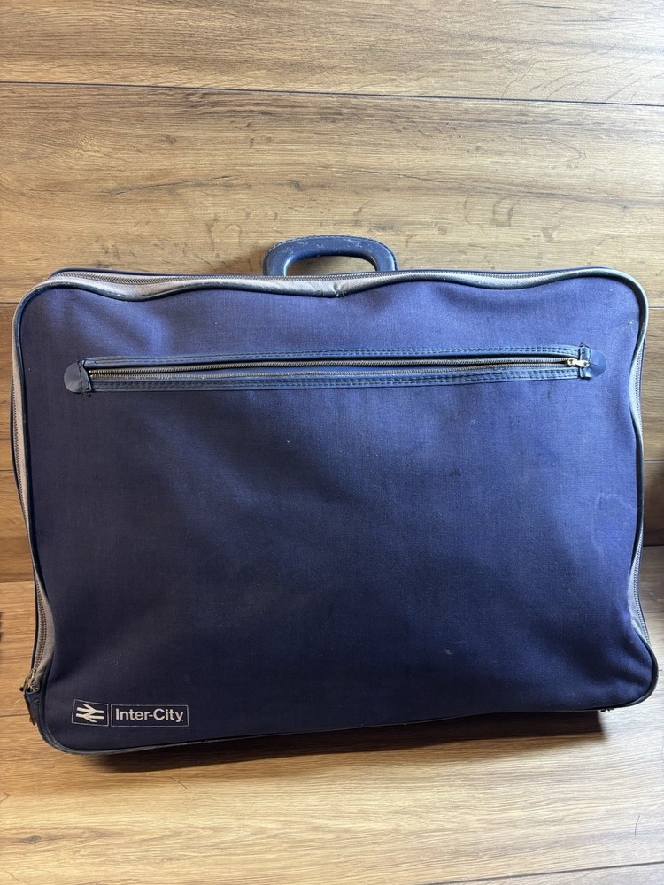 Vintage Inter-City Intercity Navy Railway Suitcase with functioning zip BR