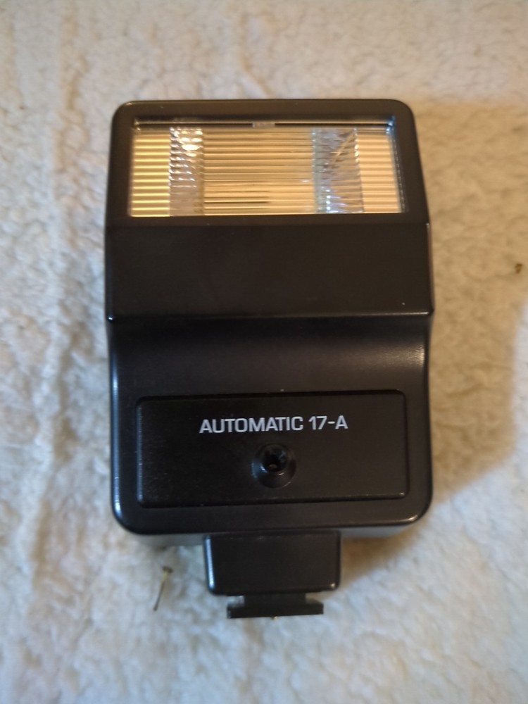 Sears Automatic 17-A Electronic Flash - tested & working