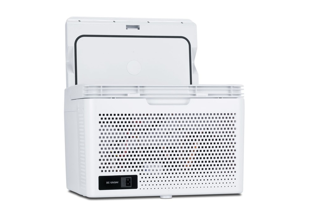 Summit SPRF11 16"W 0.35 Cu. Ft. Portable Refrigerator / Freezer - White