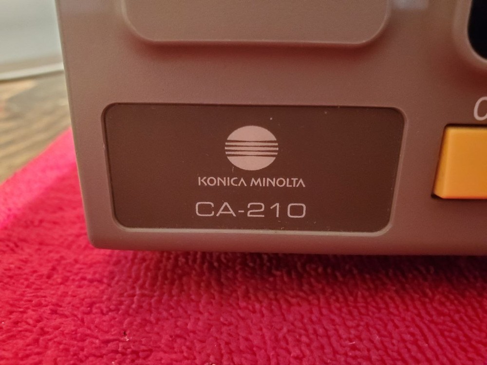 Konica Minolta CA-210 Color Analyzer With Probe - Tested & Working