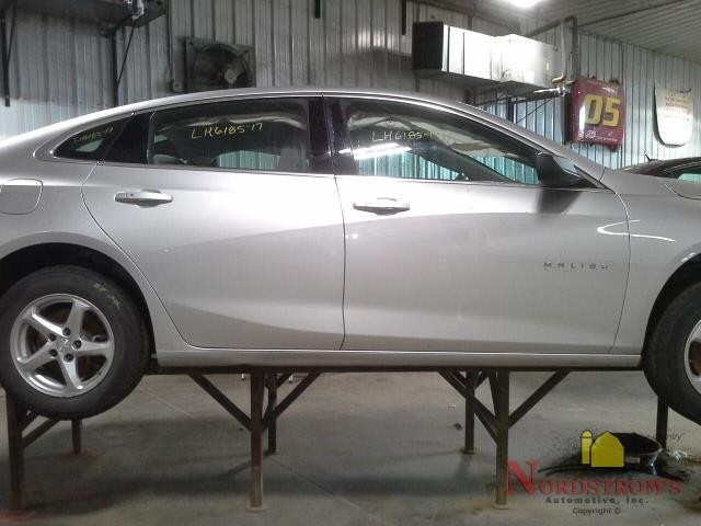 2017 Chevy Malibu Driver Front Headrest Only Gray Cloth