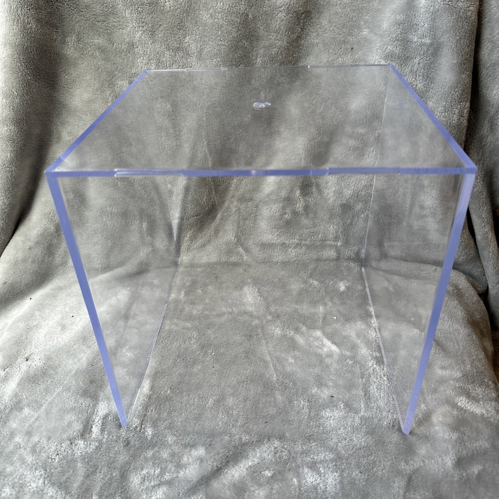 Ultra Pro Plastic Display Case 10 Inch Cube