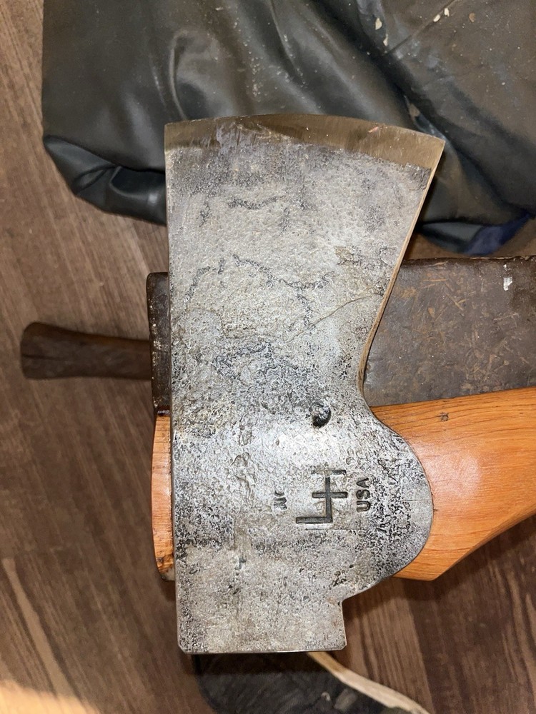 Liam Hoffman Blacksmithing farm axe