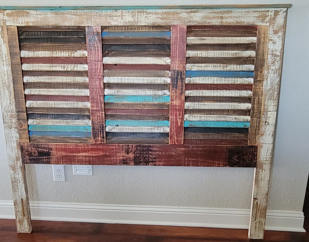 Cabana Louvered Multicolor Rustic Bedroom Set