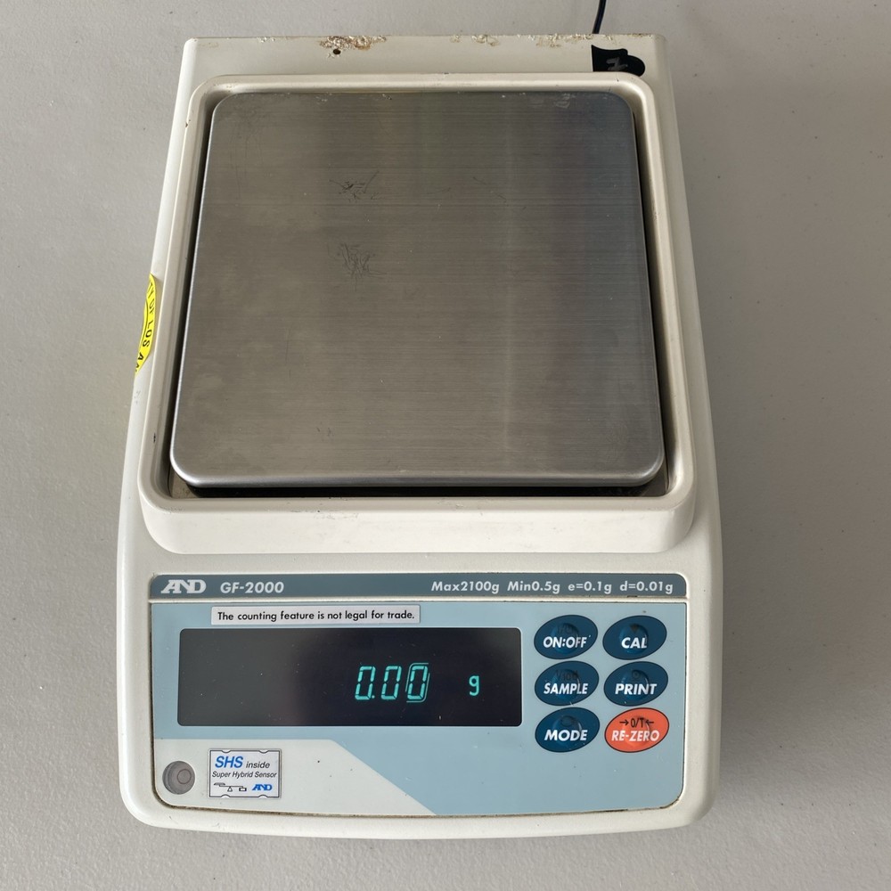 A&D GF-2000 Precision Lab Balance Compact Bench Scale Max 2100 g