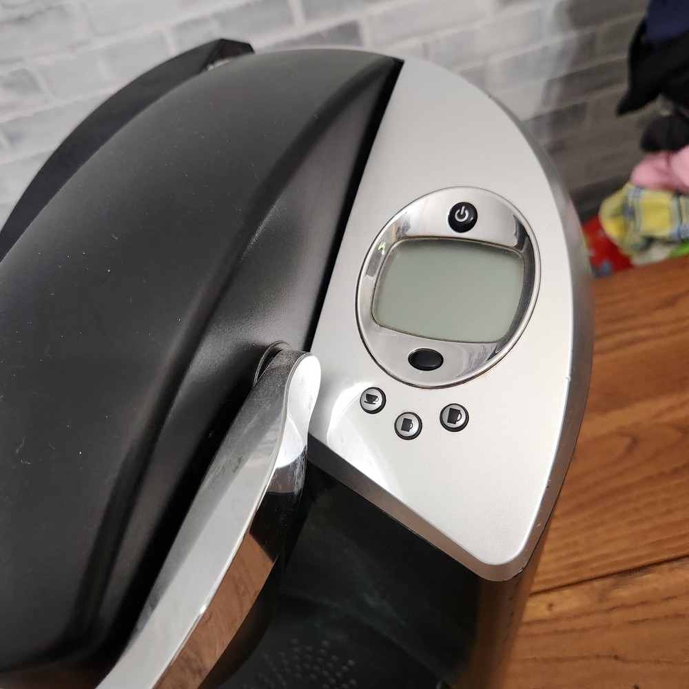 Keurig K60 Single Cup Coffee Maker Brewer K-Cup Black & Silver