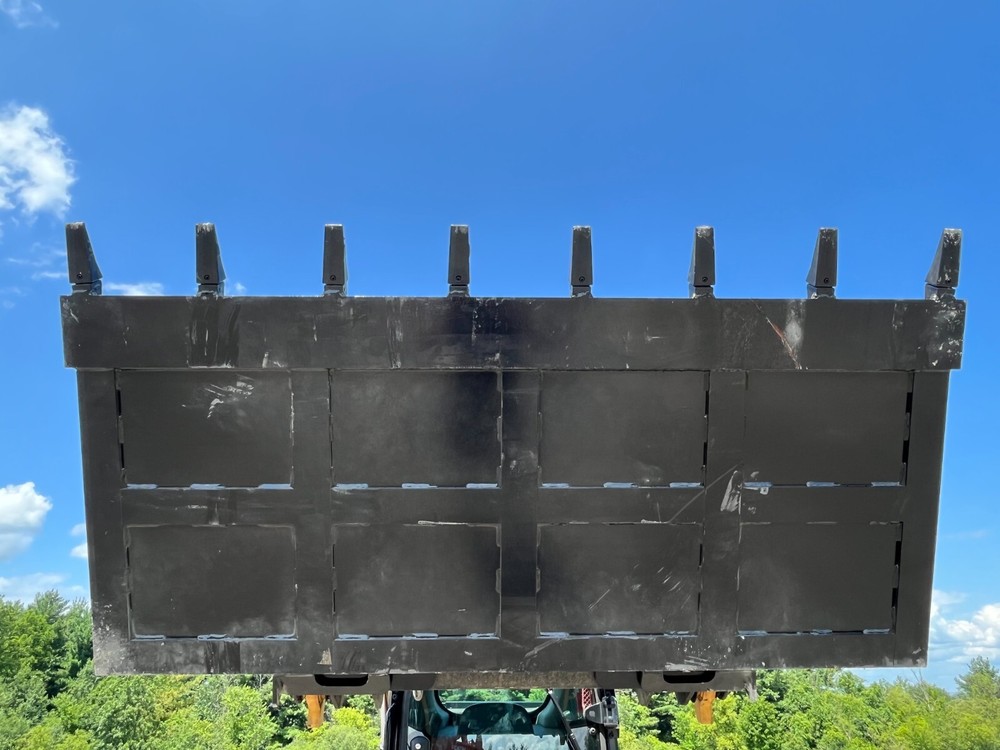 84" Heavy Duty Low Profile Skid Steer Bucket