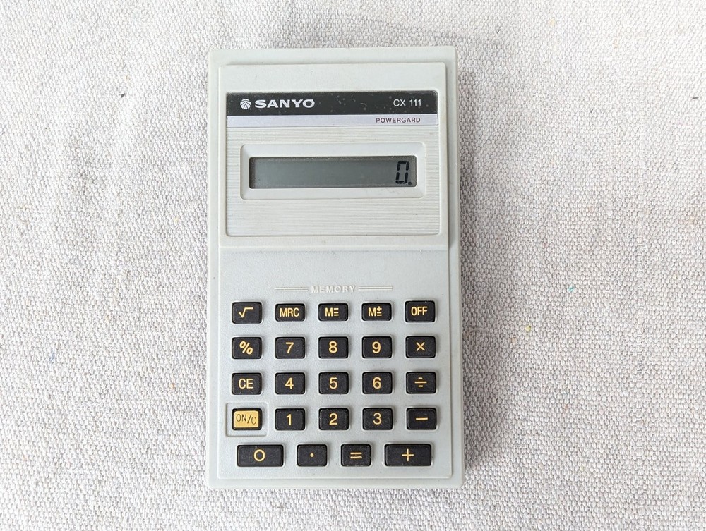 Vintage Sanyo CX 111 Powergard Electronic Calculator Basic Arithmetic Memory ...